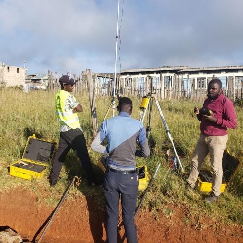 LAND SURVEY USING RTK